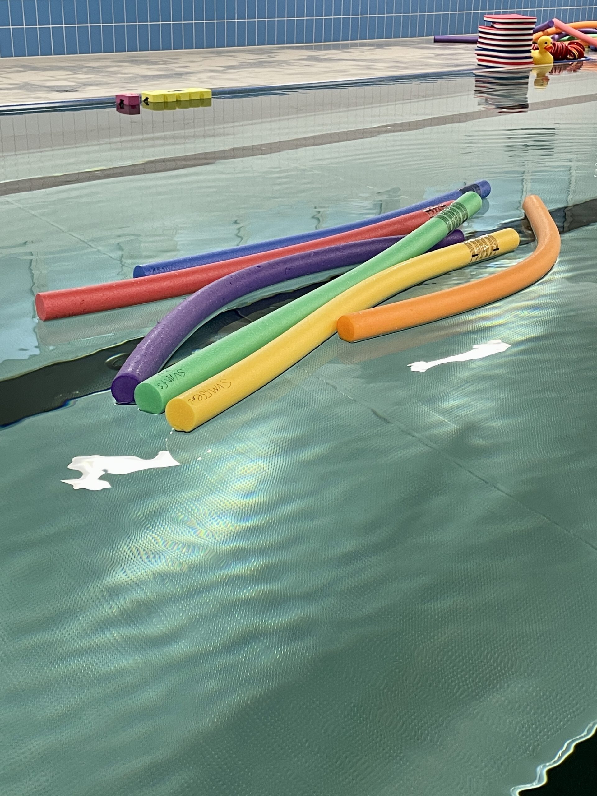Schwimmnudel Für Kinder Schwimmendes Poolnudel-Sch Produktbild-Vorschau 5